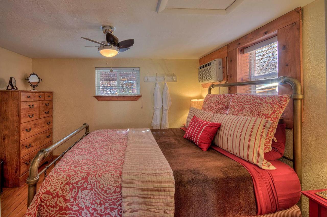 Cali Cochitta Vacation Rentals Моуаб Екстериор снимка