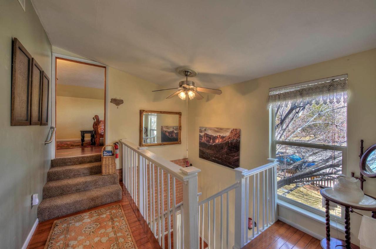Cali Cochitta Vacation Rentals Моуаб Екстериор снимка